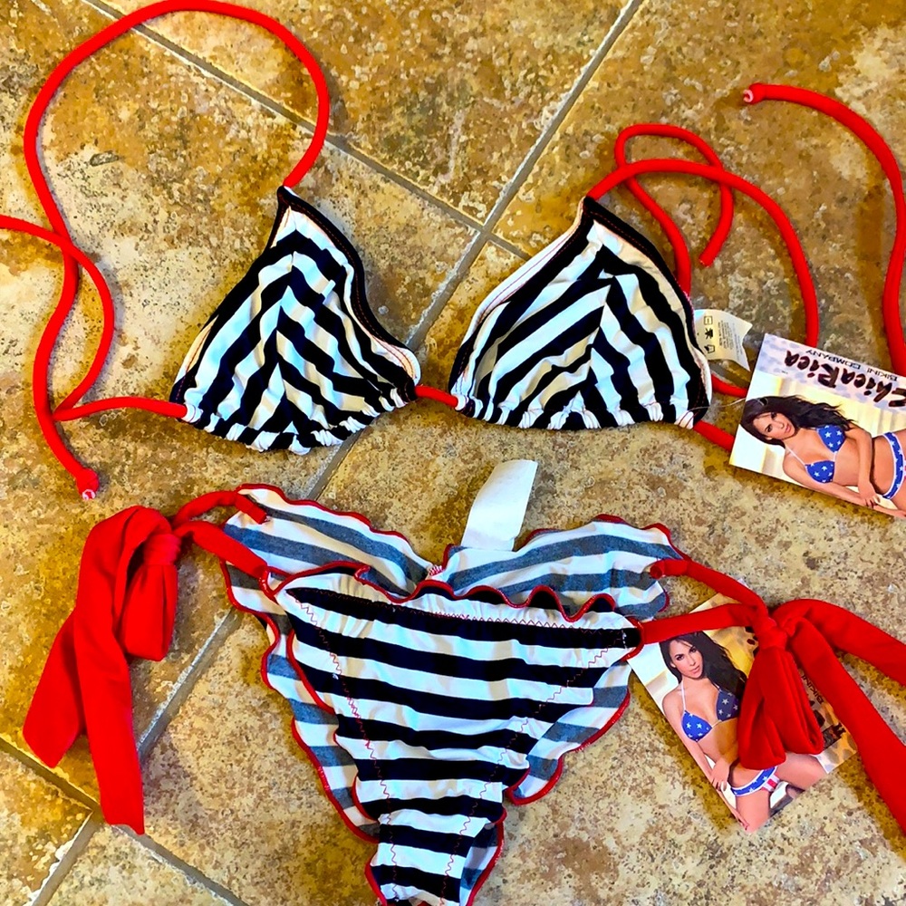 NWT CHICA RICA BIKINI LARGE TOP MEDIUM BOTTOMS